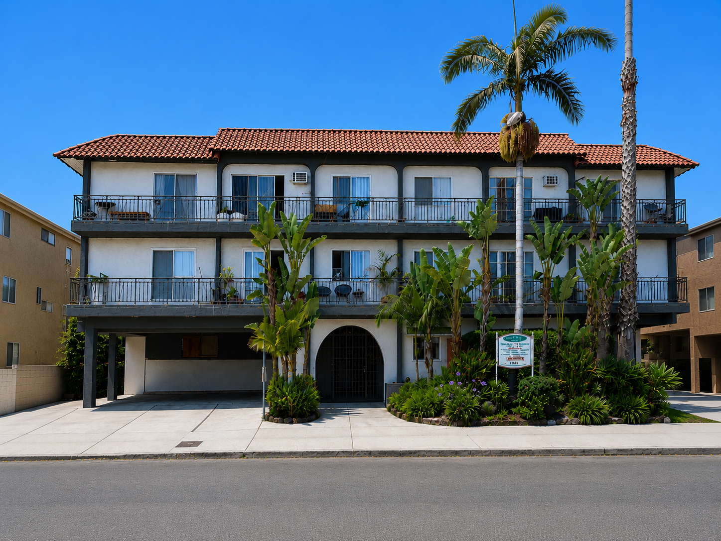 10779 woodbine-2